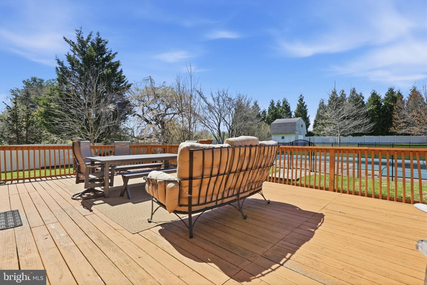 118 Lesha Drive photo 32