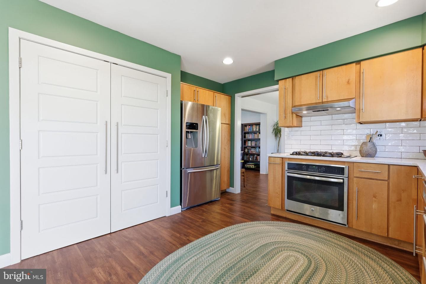 118 Lesha Drive photo 9