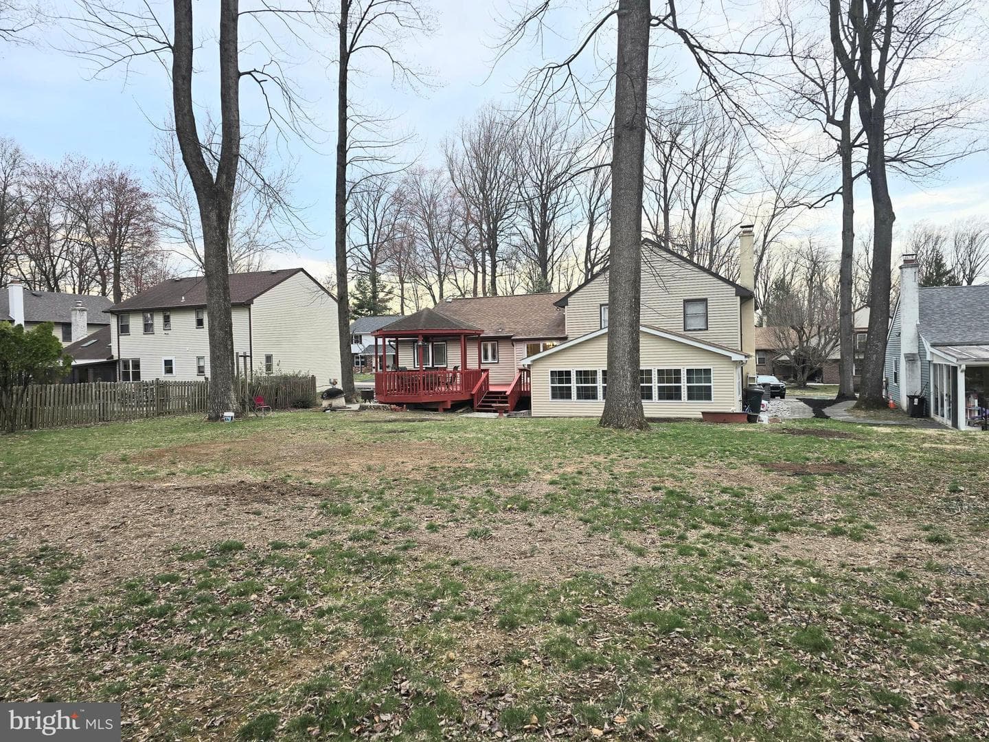 743 Bridgeview Road photo 52