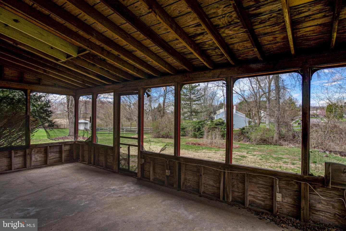 13 Brook Lane photo 33