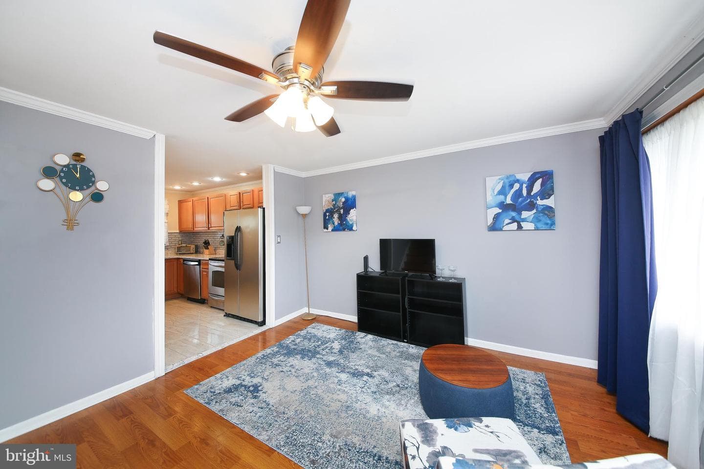 3072 Richlieu Road photo 5