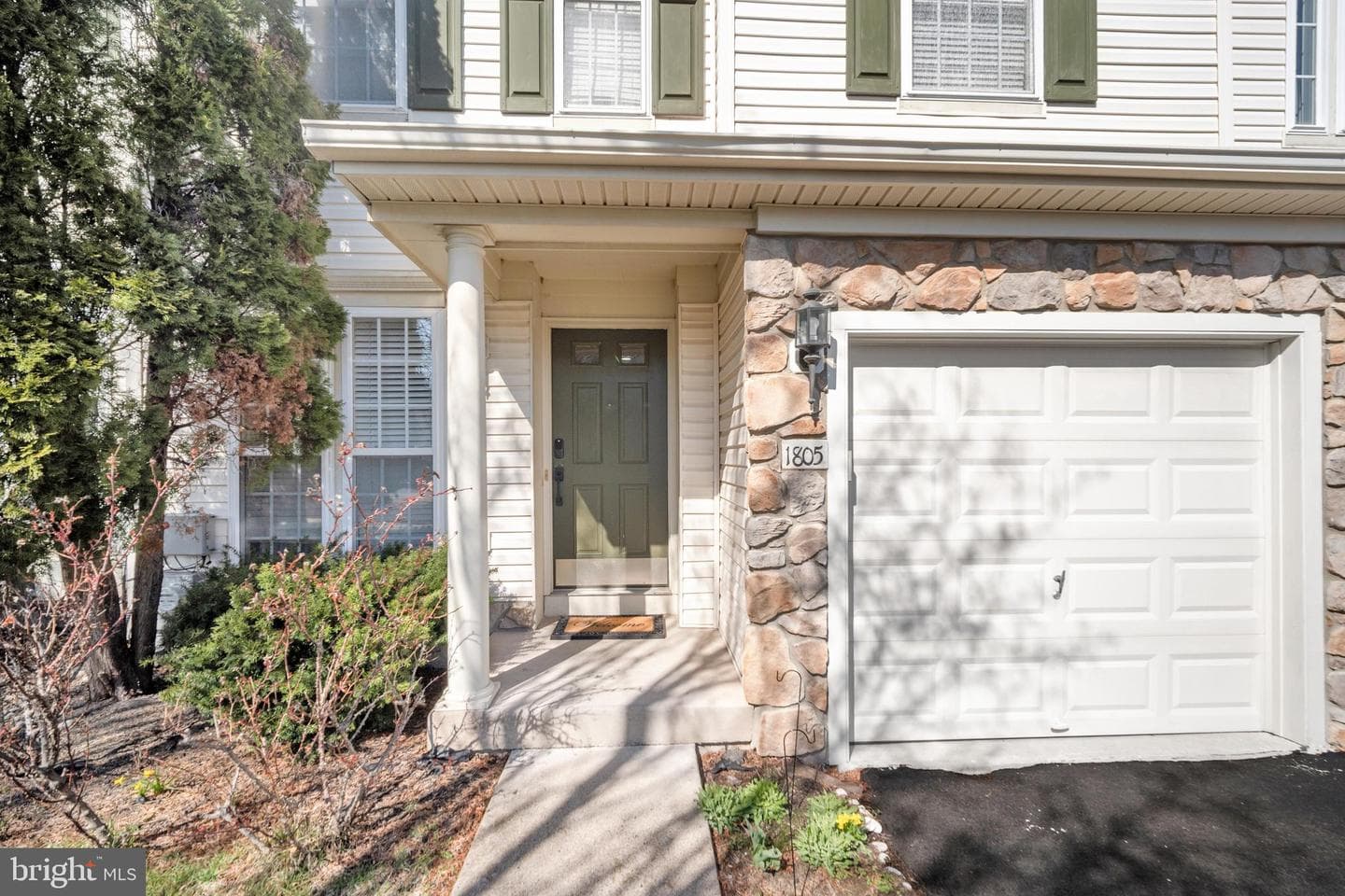 1805 Adams Way photo 10