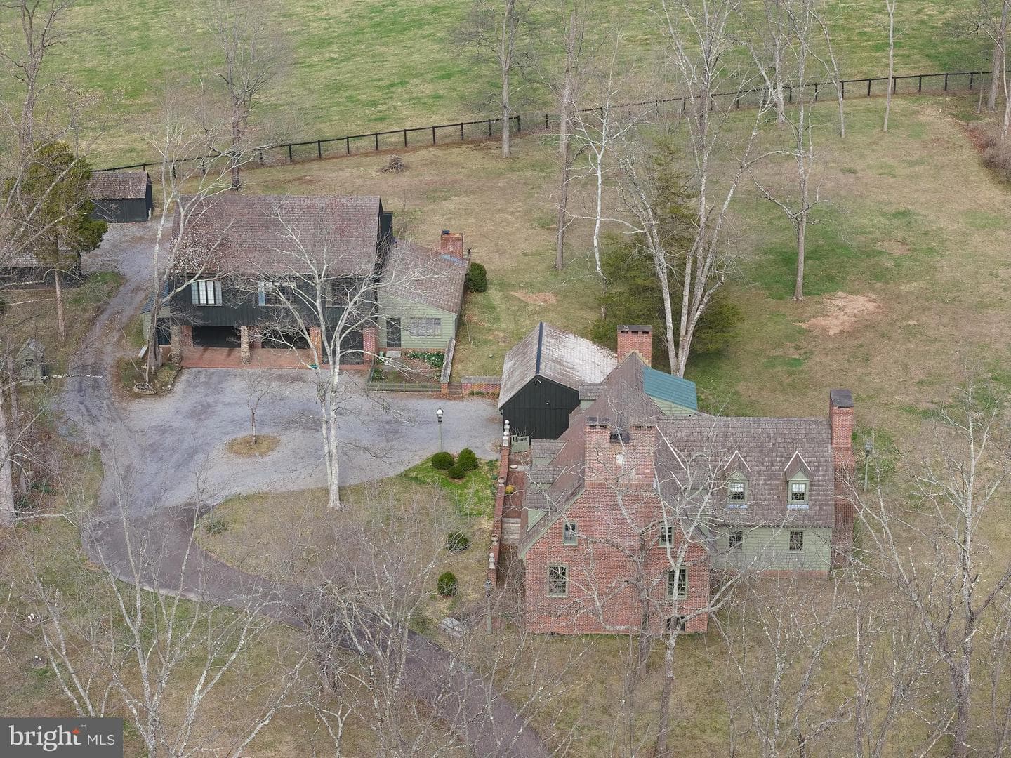 6049 Pidcock Creek Road photo 54