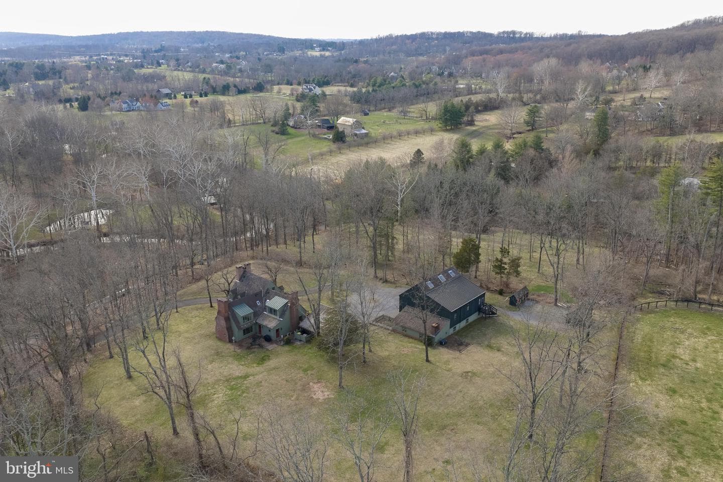 6049 Pidcock Creek Road photo 60