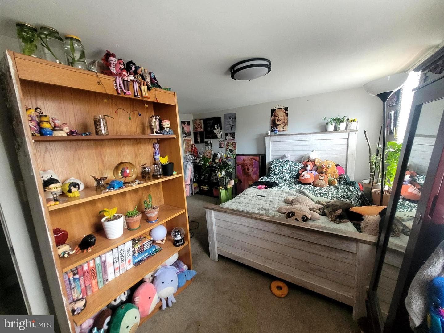 574 Bath Street photo 11