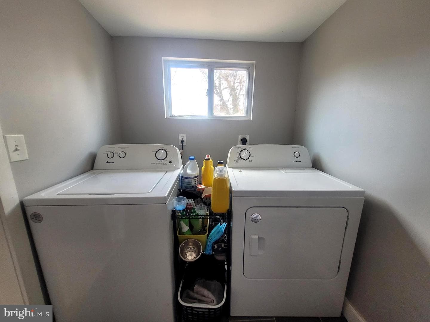 574 Bath Street photo 7