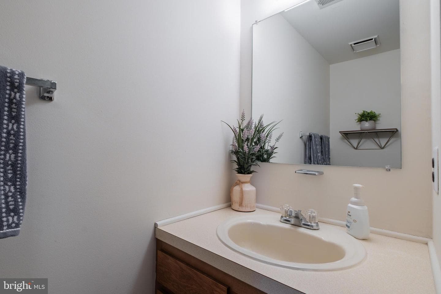 119 Hampton Drive photo 29