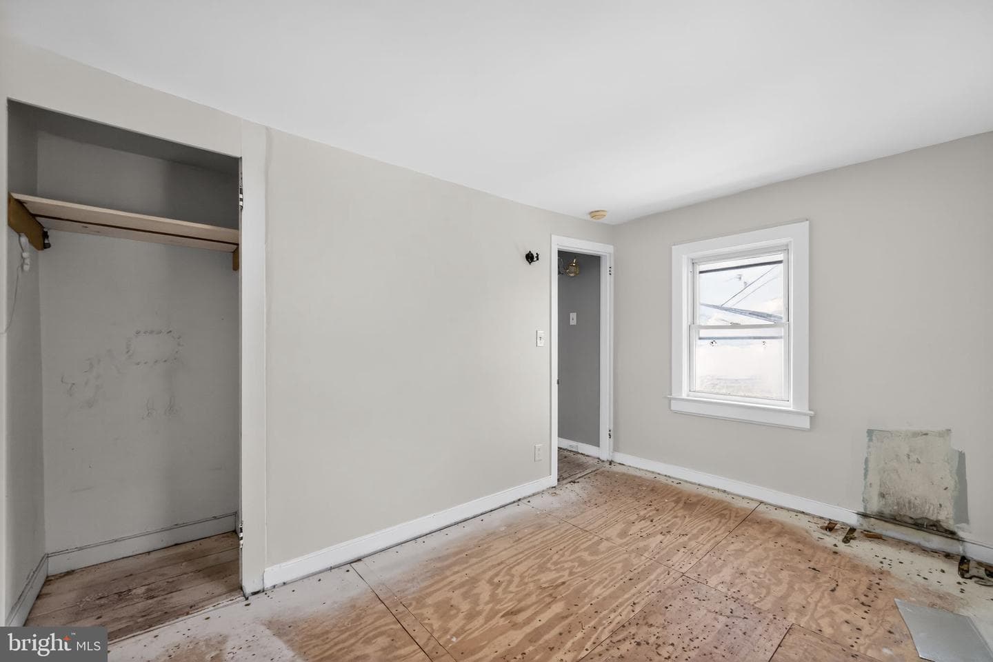 523 Swain Street photo 21