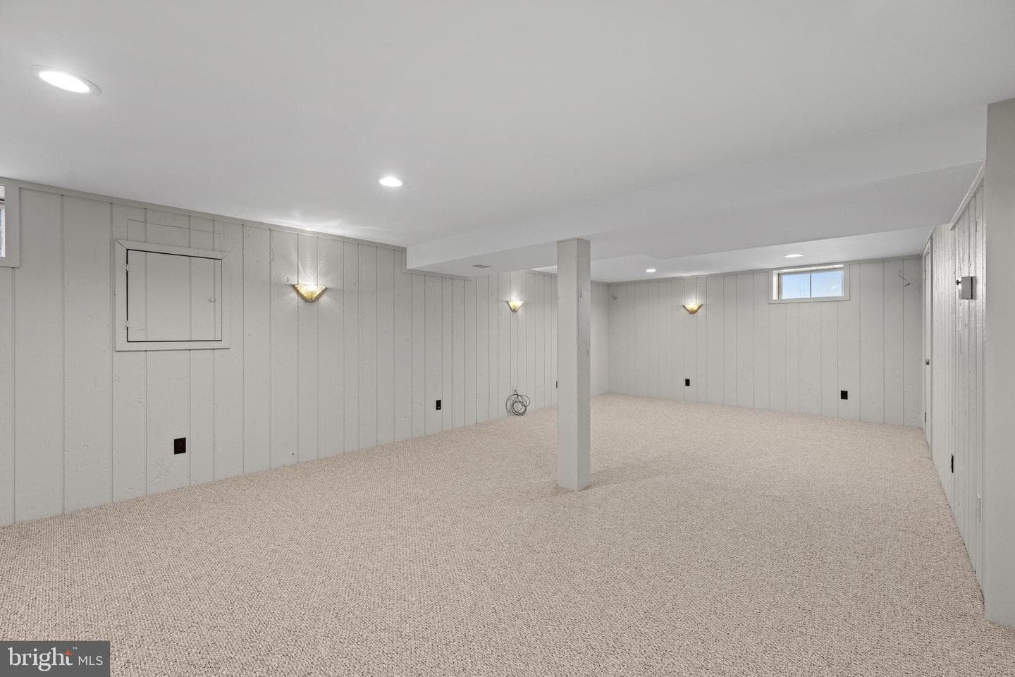 111 W Buttonwood Drive photo 30