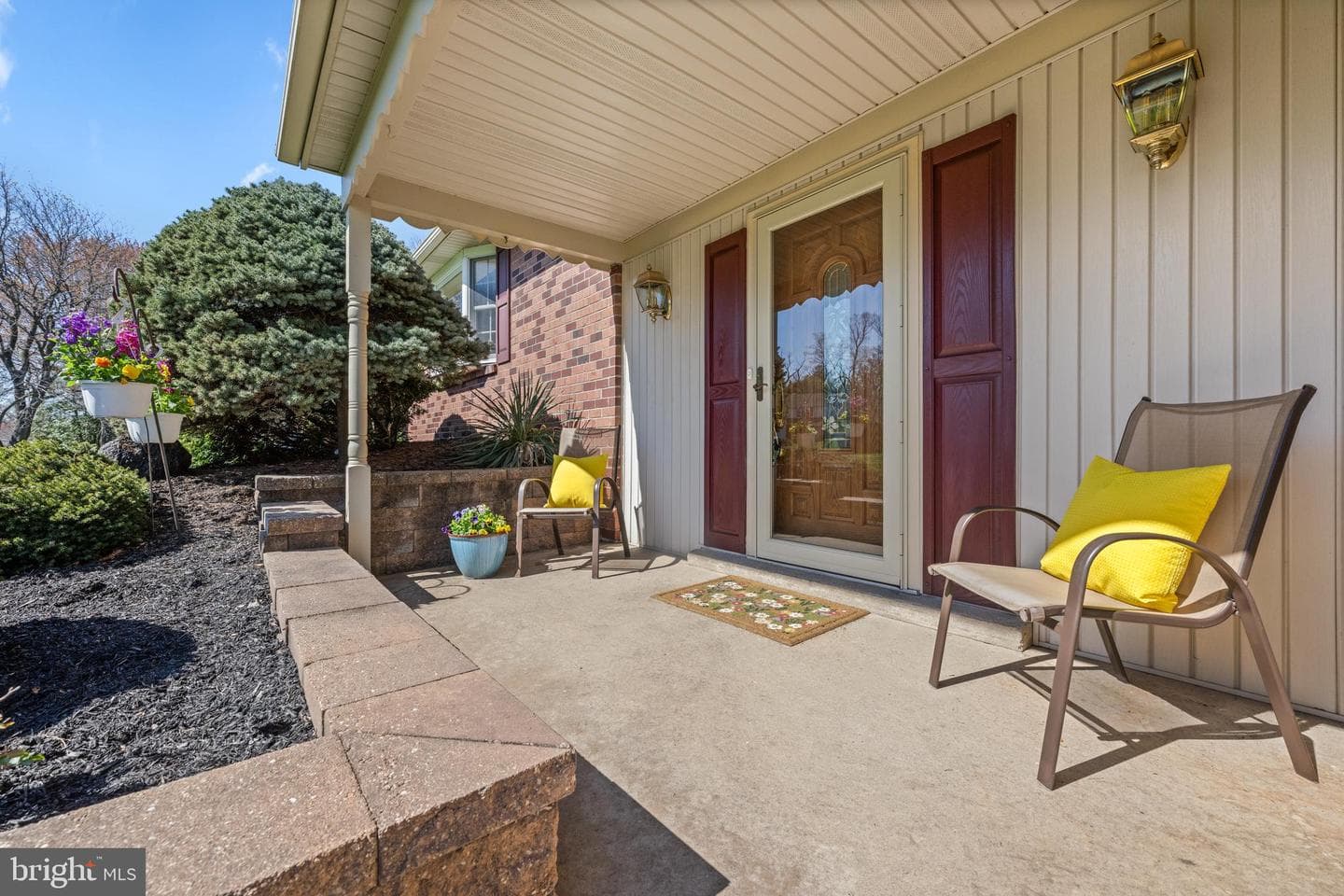 111 W Buttonwood Drive photo 4