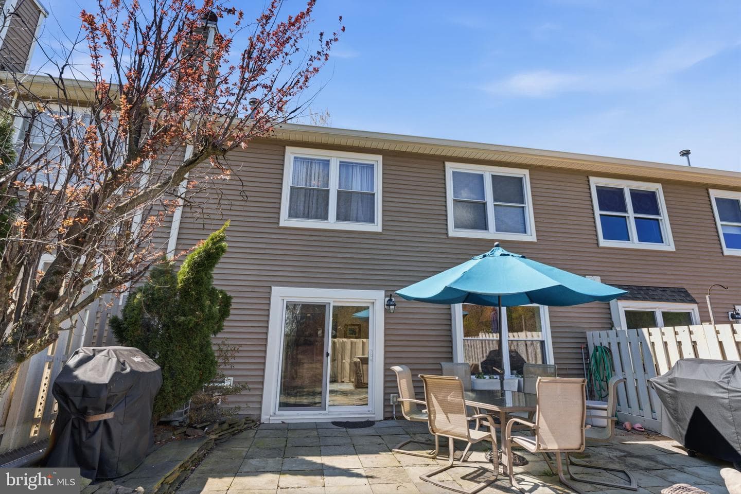 1560 Hummingbird Court photo 34