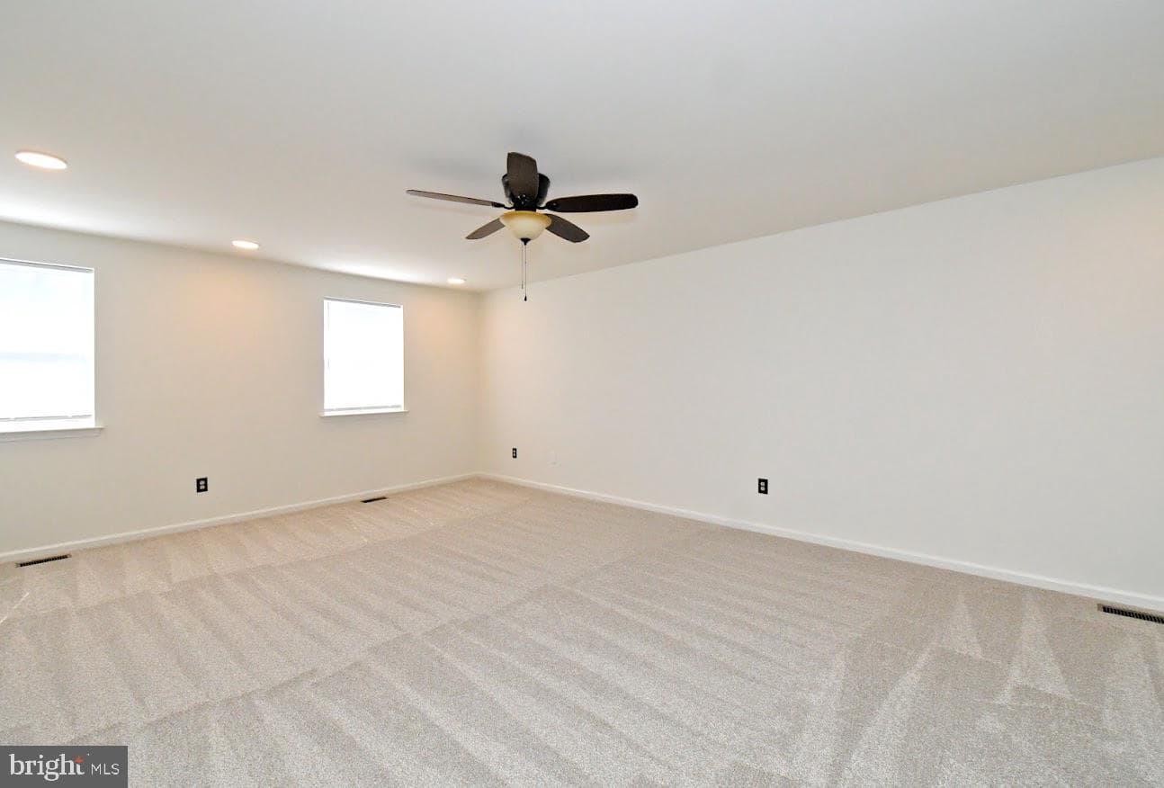 670 Amalie Lane photo 17