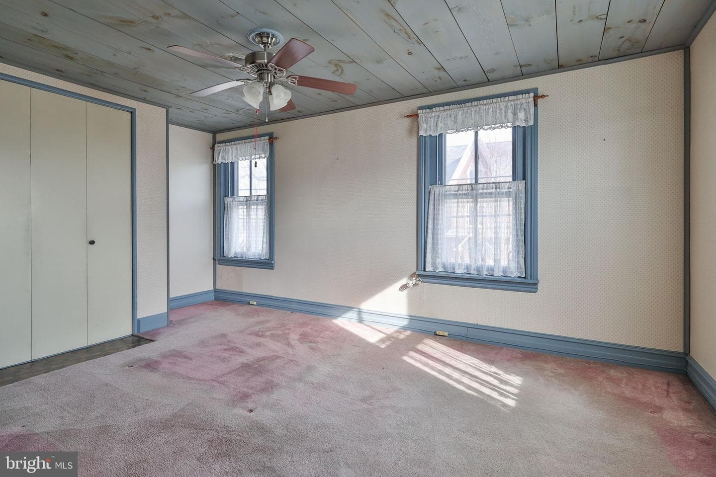 38 N Main Street photo 34