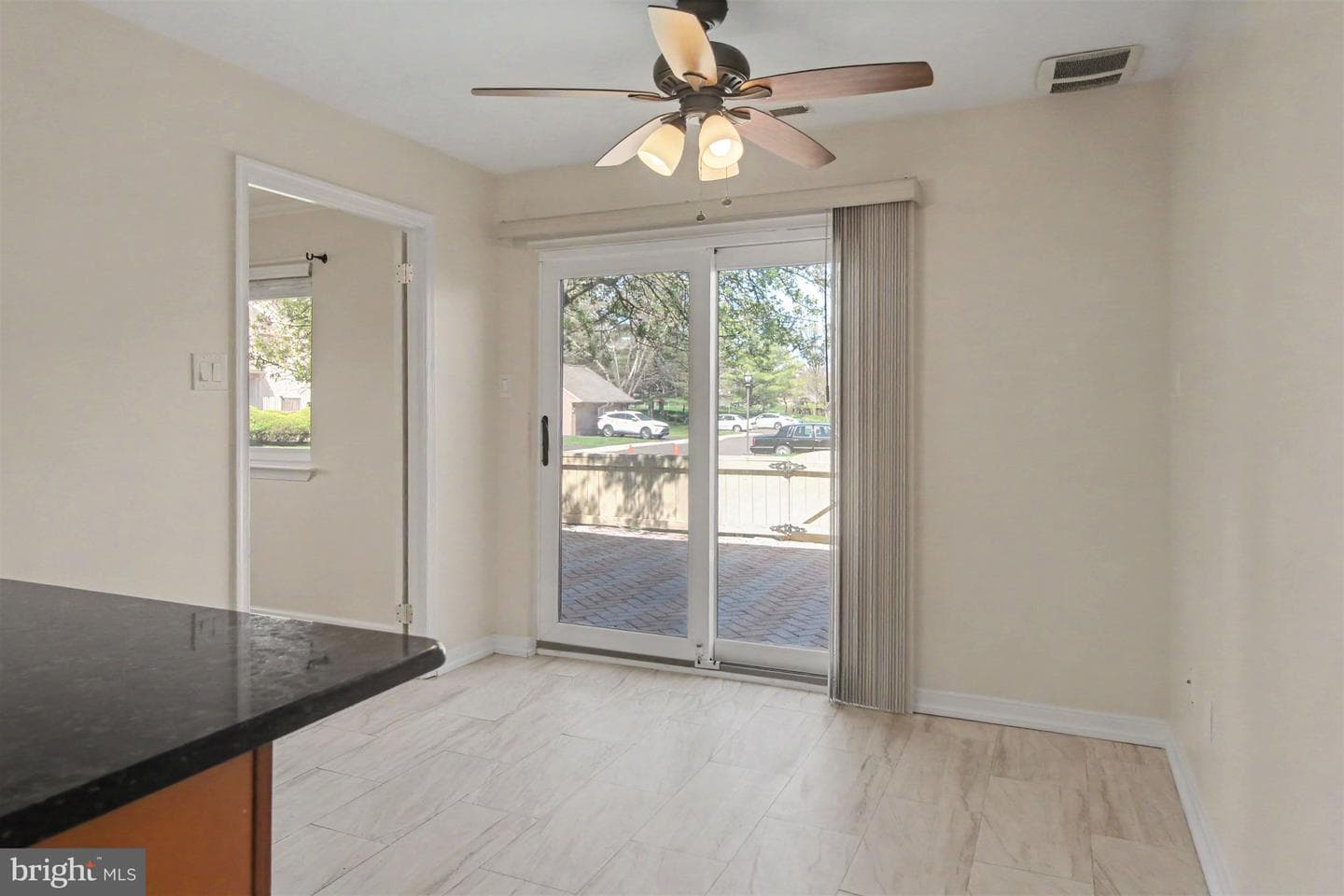 1620 Devon Court photo 29