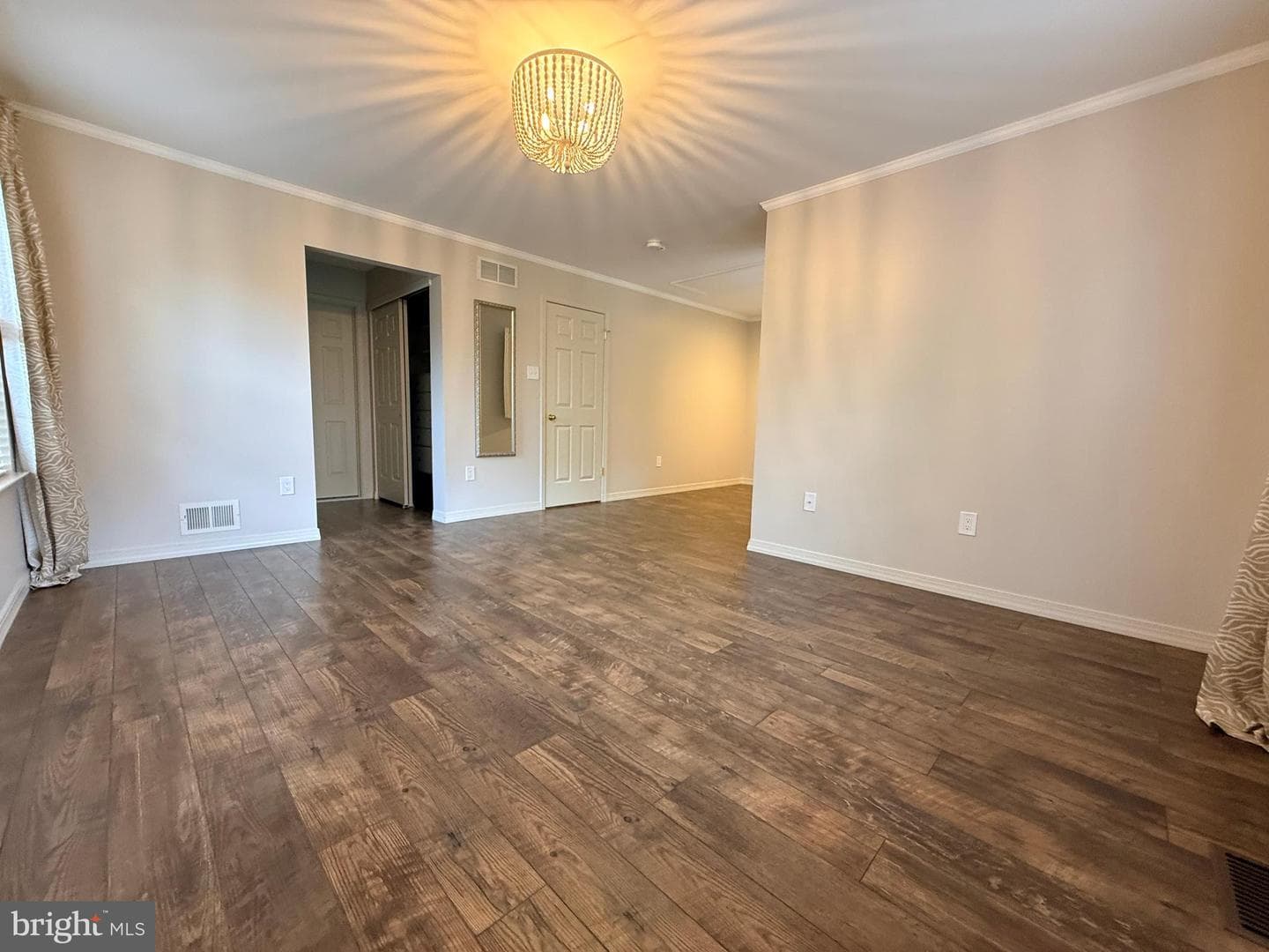 320 Wyndale Drive photo 23