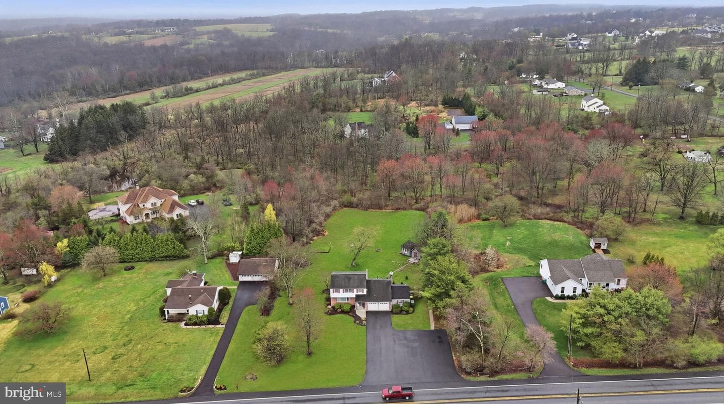 2232 Swamp Road photo 88