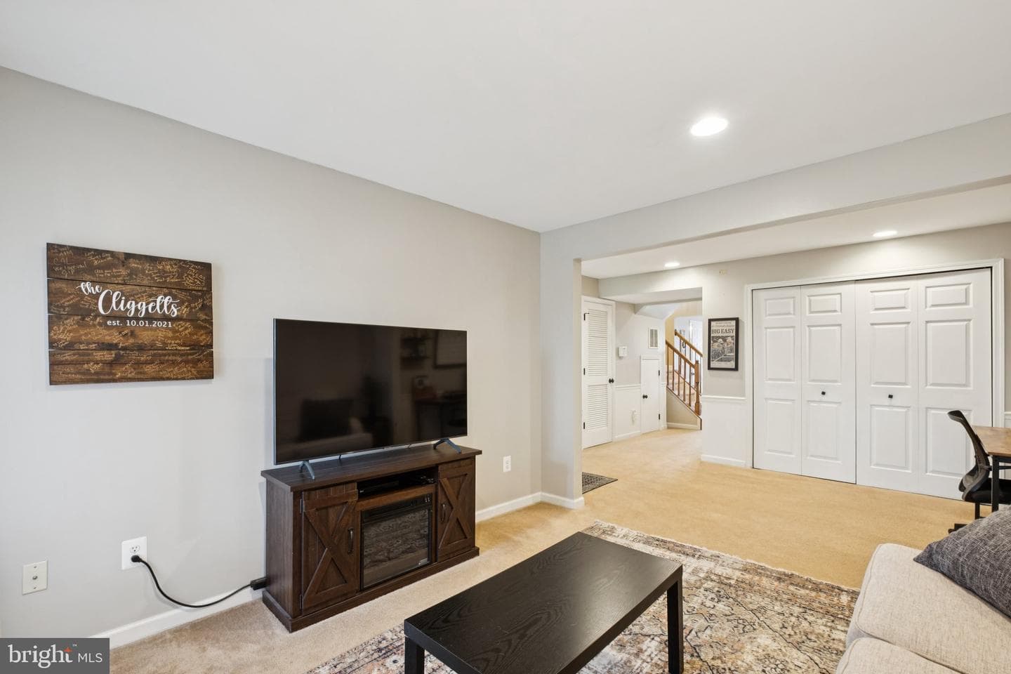 503 Westfield Court photo 4
