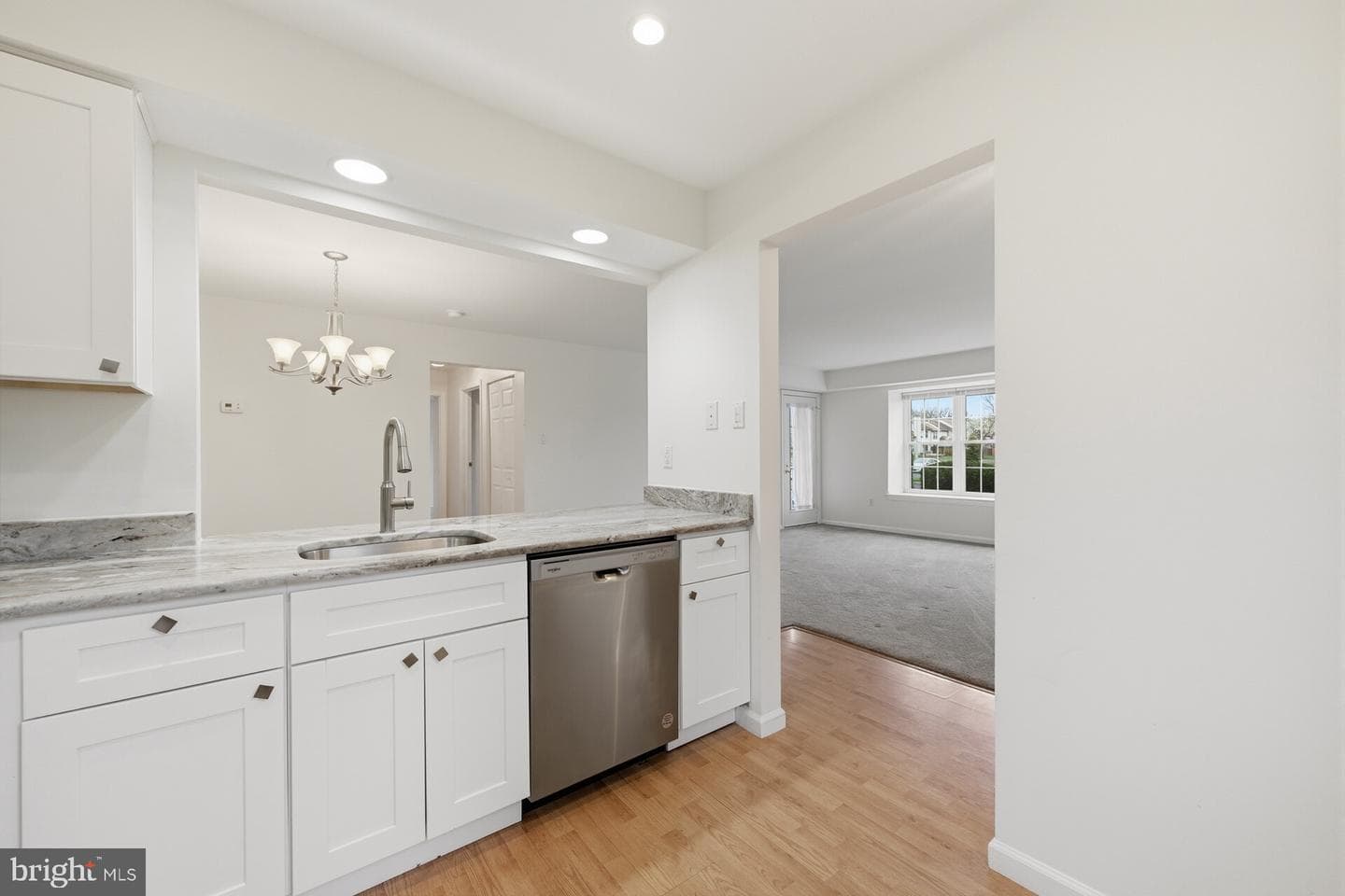 301 Society Place photo 5