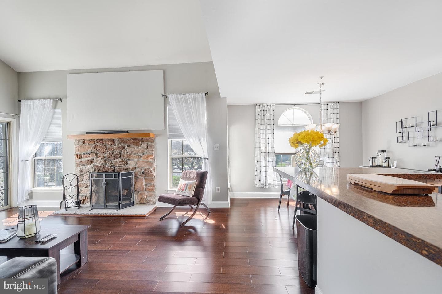 204 Remington Court photo 8