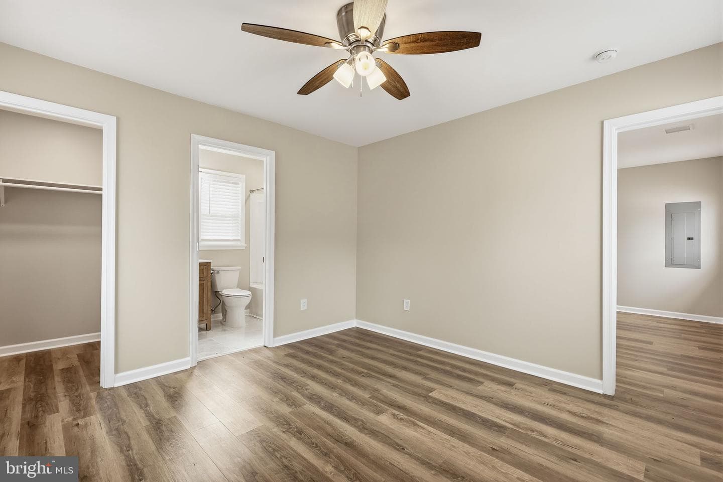 68 Tapered Oak Lane photo 32