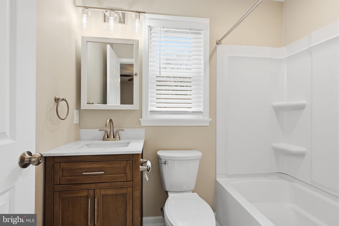 68 Tapered Oak Lane photo 34