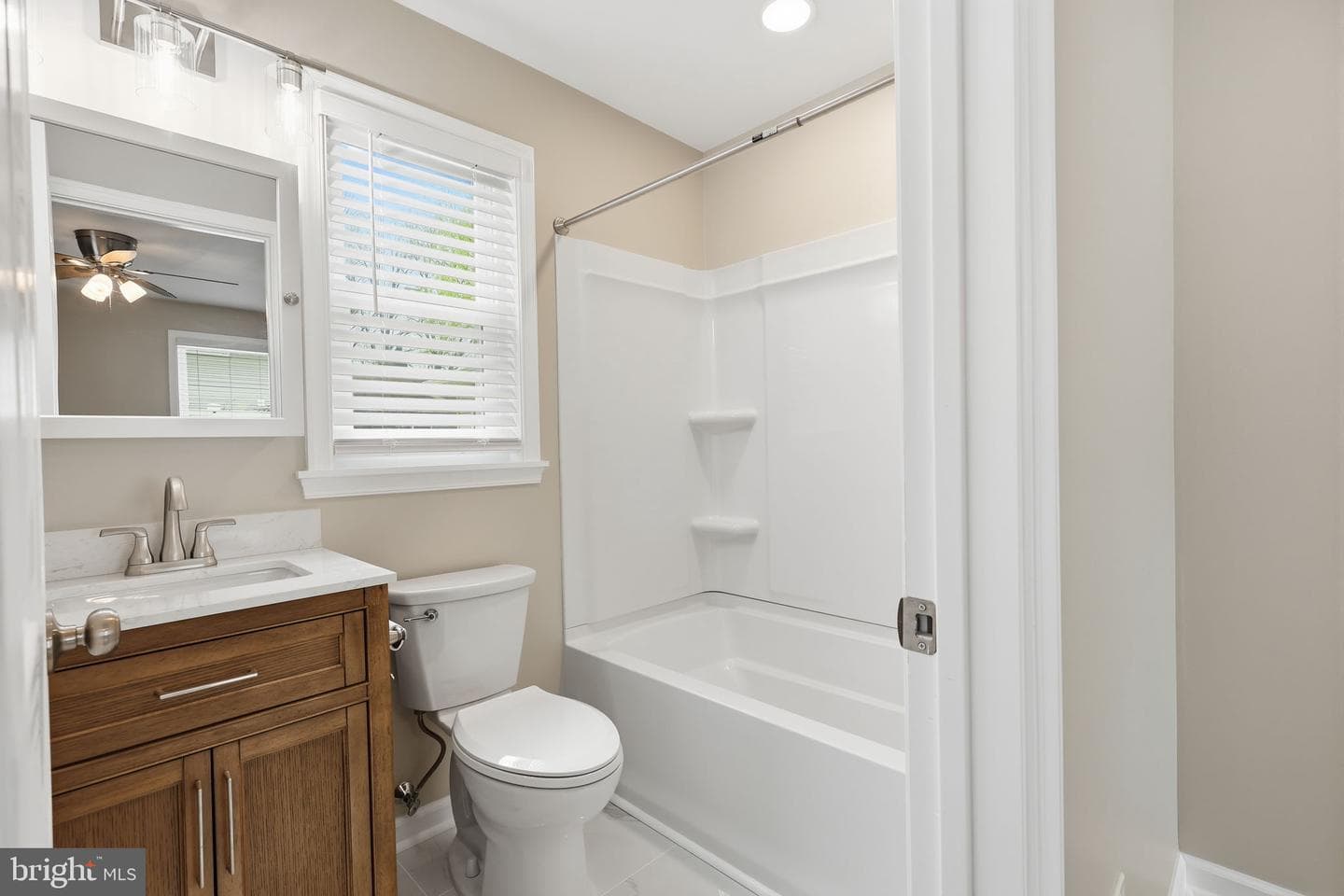 68 Tapered Oak Lane photo 35