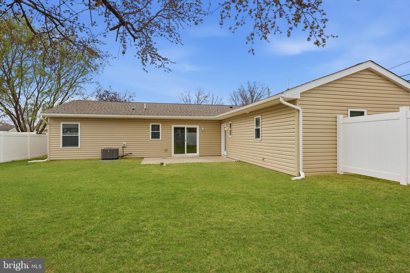 68 Tapered Oak Lane photo 37