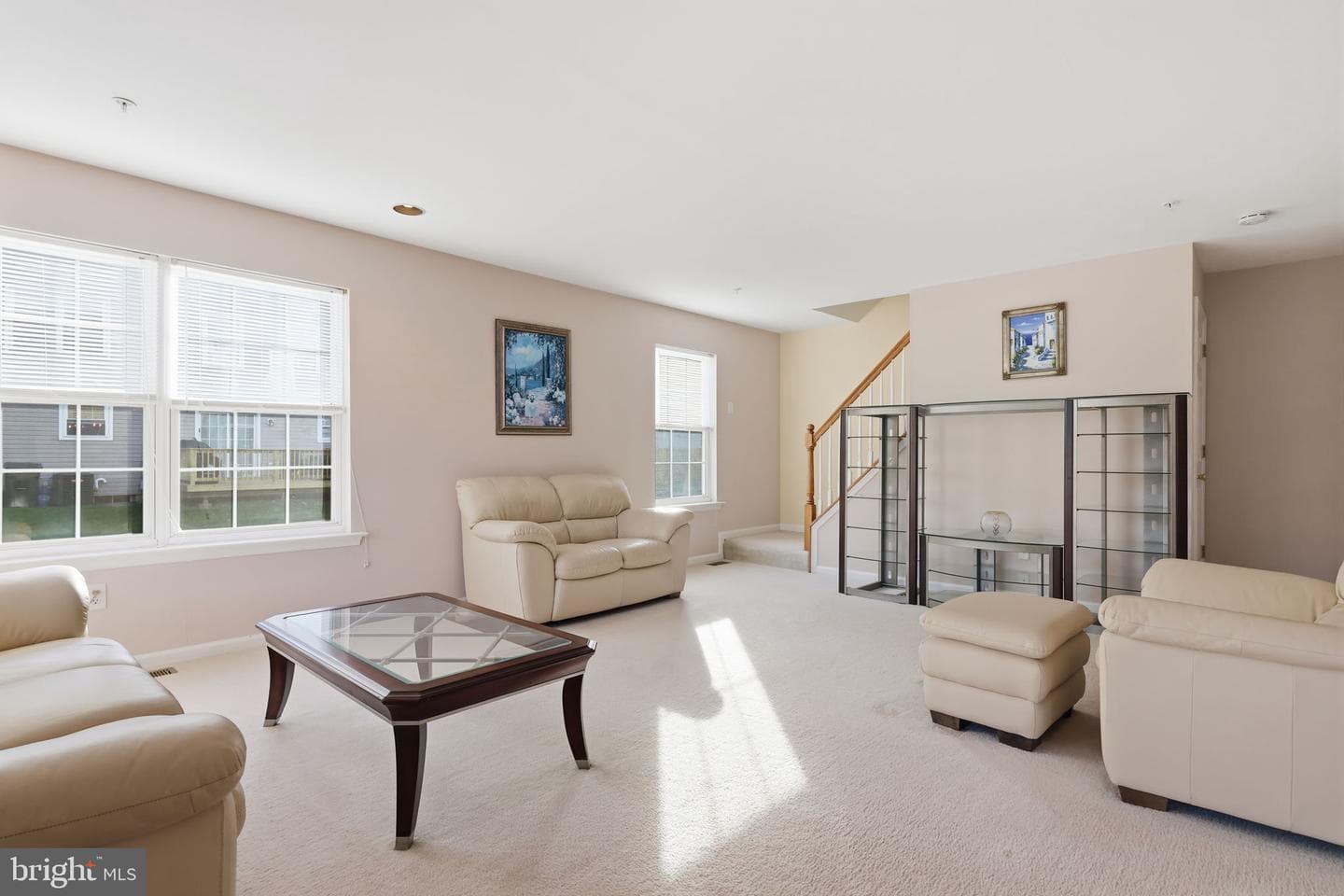 838 Purple Martin Court photo 2
