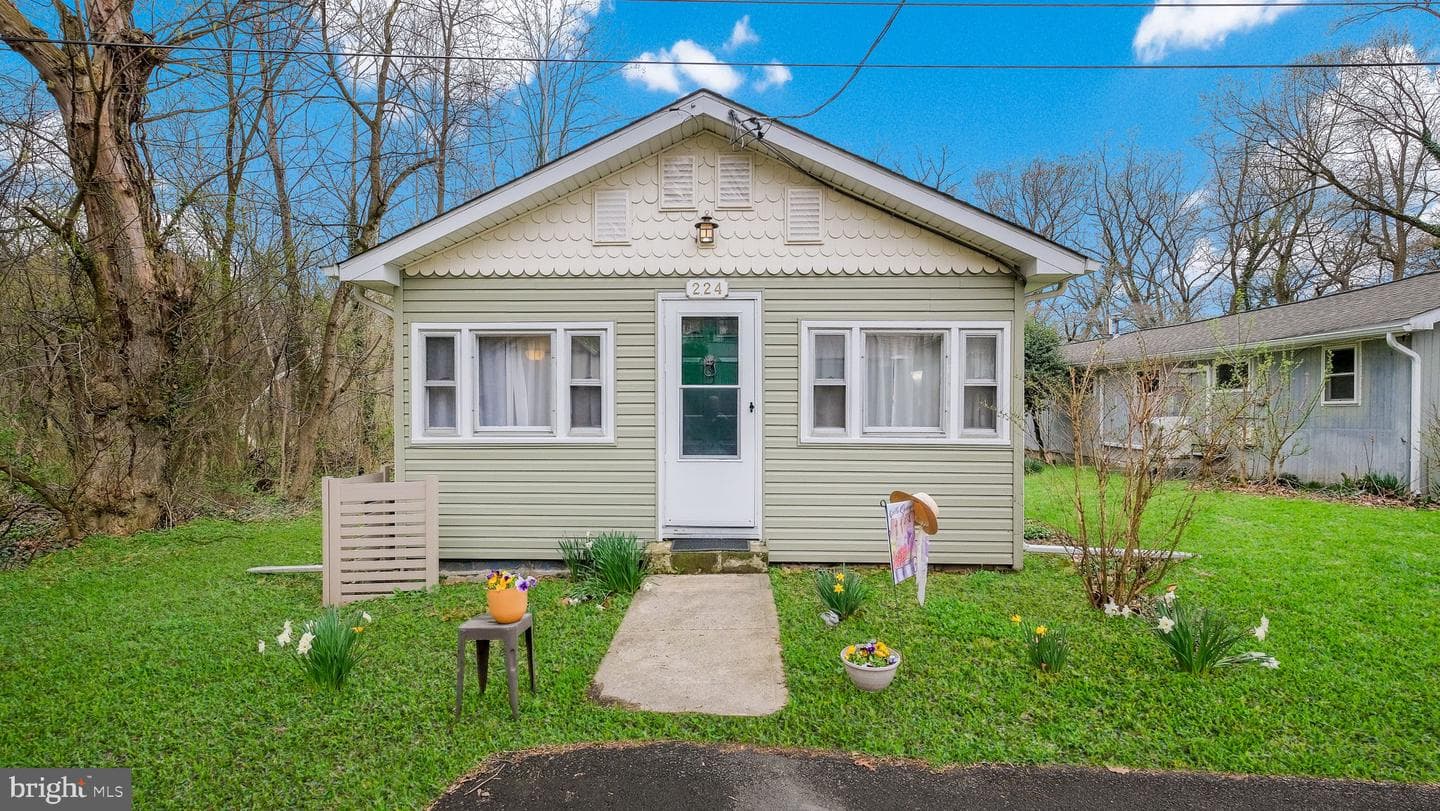 224 Beech Street photo 2