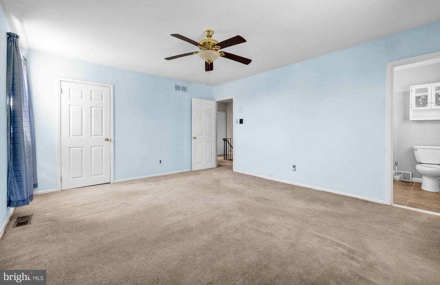 2533 Skyview photo 43