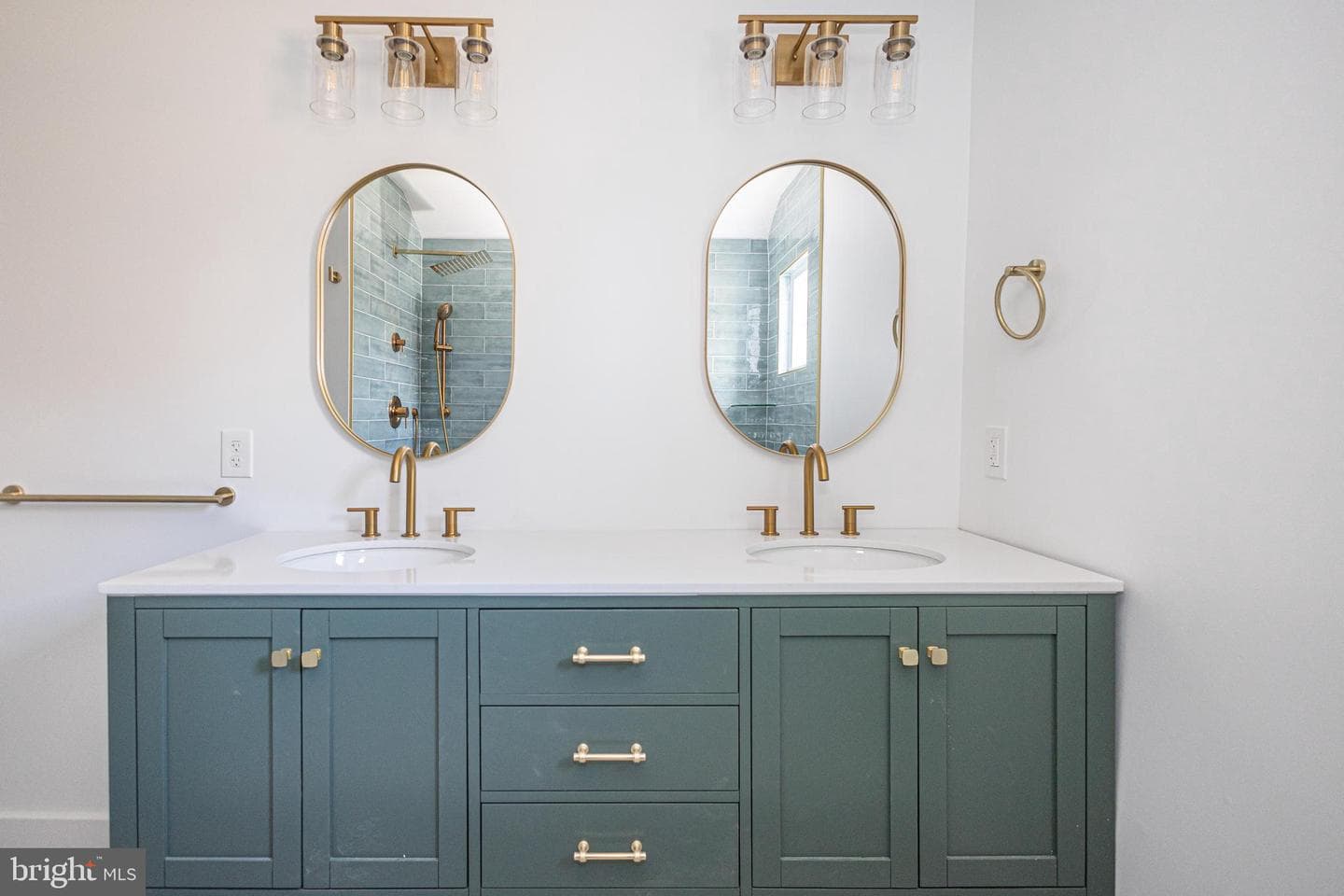 1434 River Road photo 24