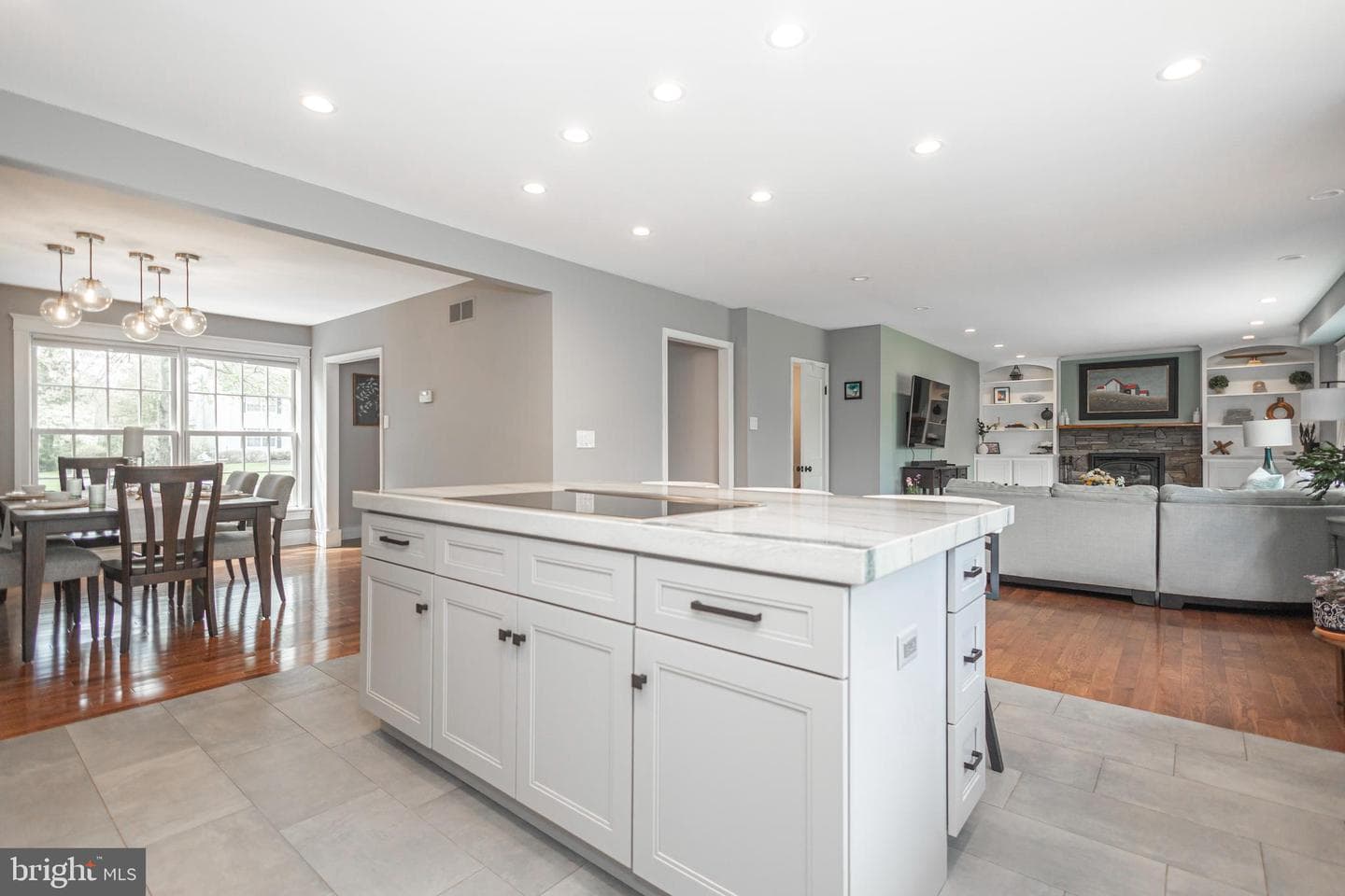 106 Spencer Road photo 17
