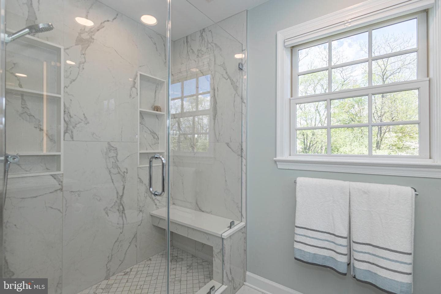 106 Spencer Road photo 28