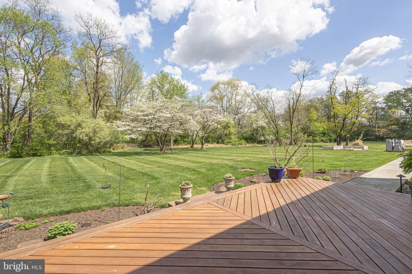 106 Spencer Road photo 39