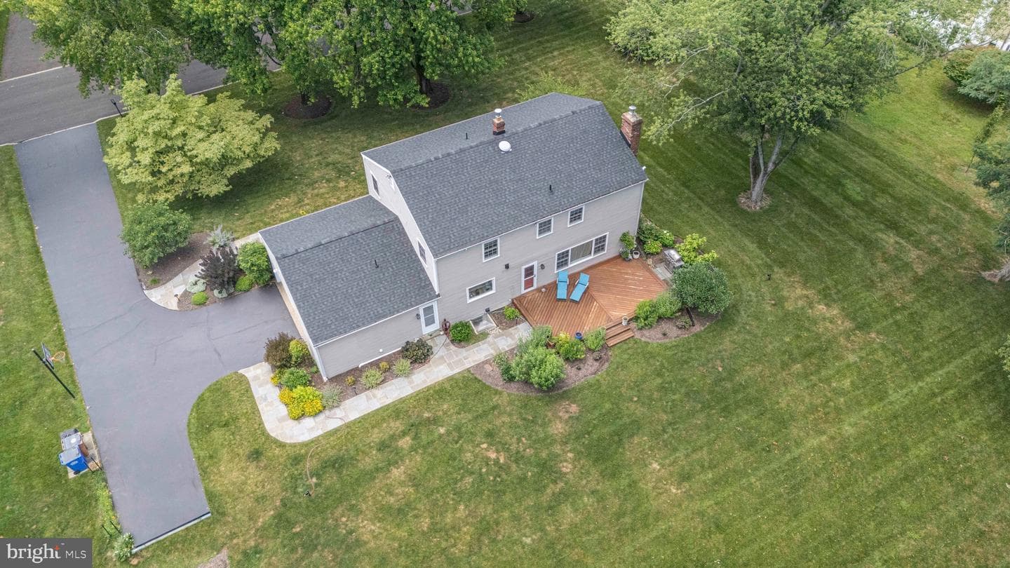 106 Spencer Road photo 52