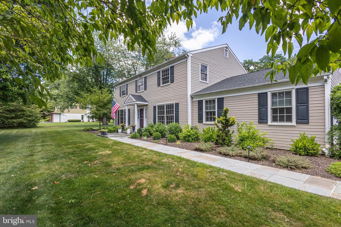 106 Spencer Road photo 57