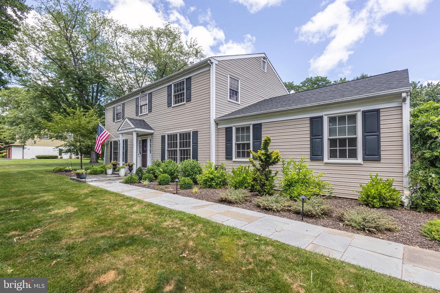 106 Spencer Road photo 58