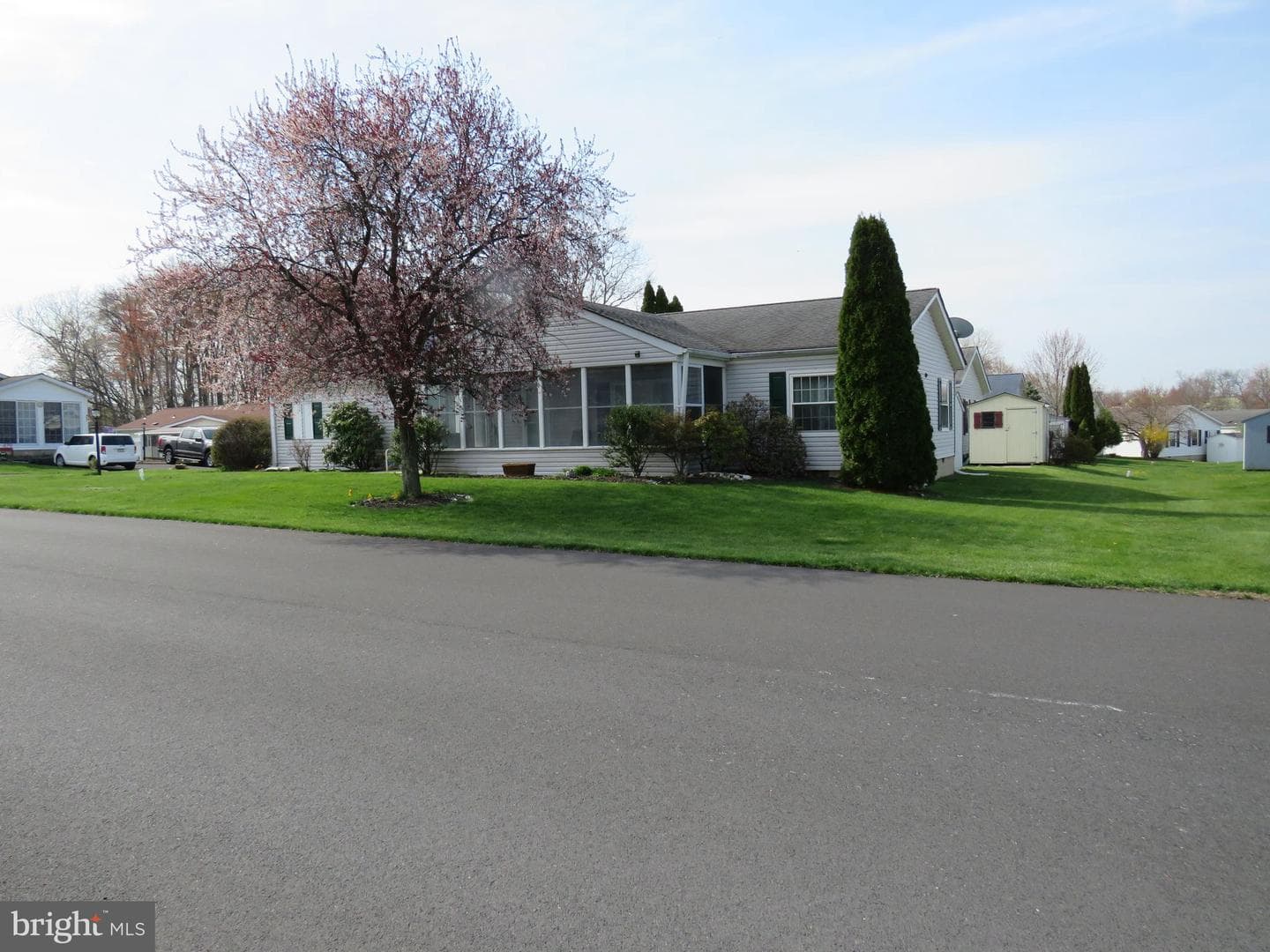 505 Goldenrod Crossing W, New Hope