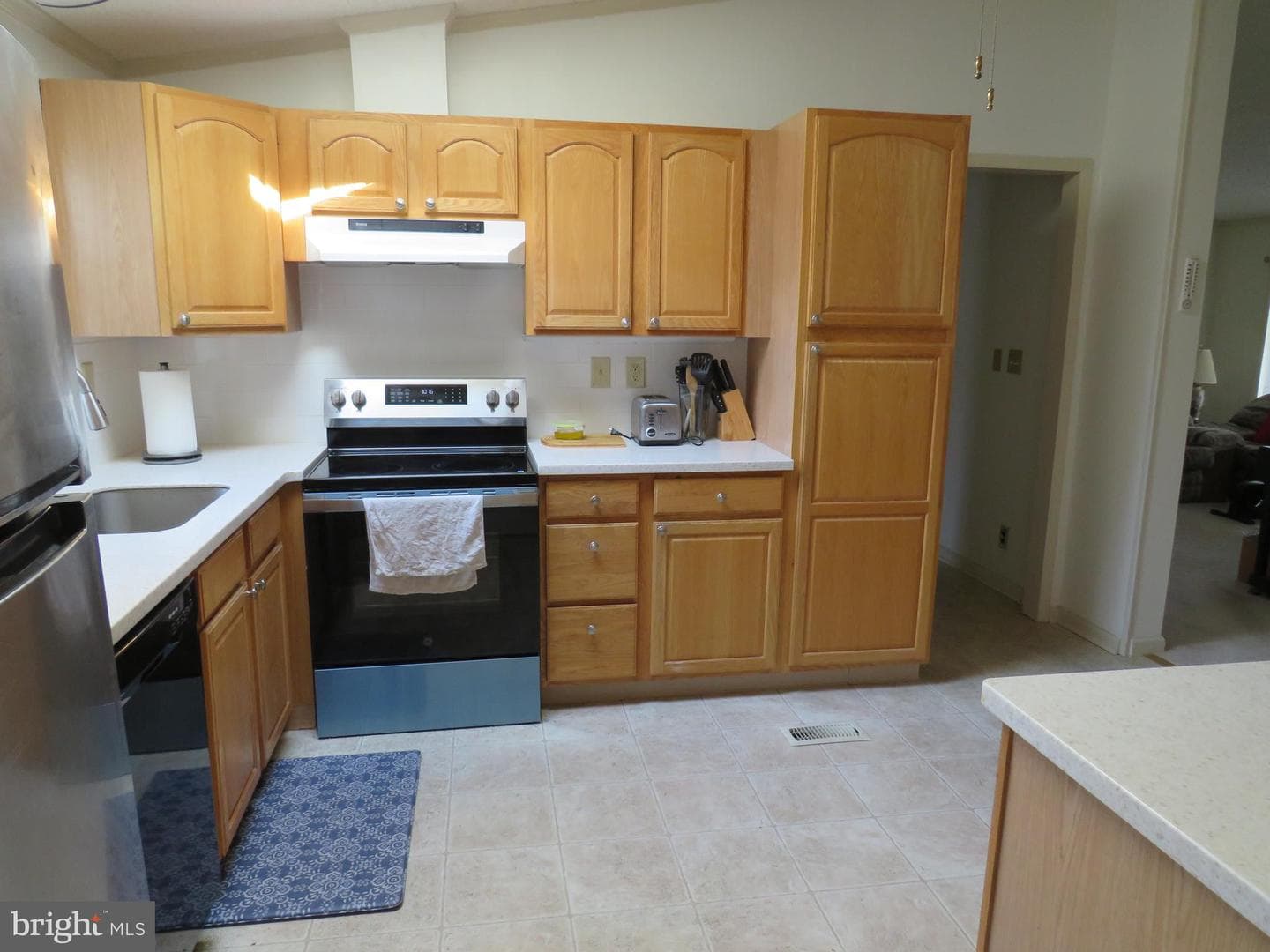 505 Goldenrod Crossing W photo 15
