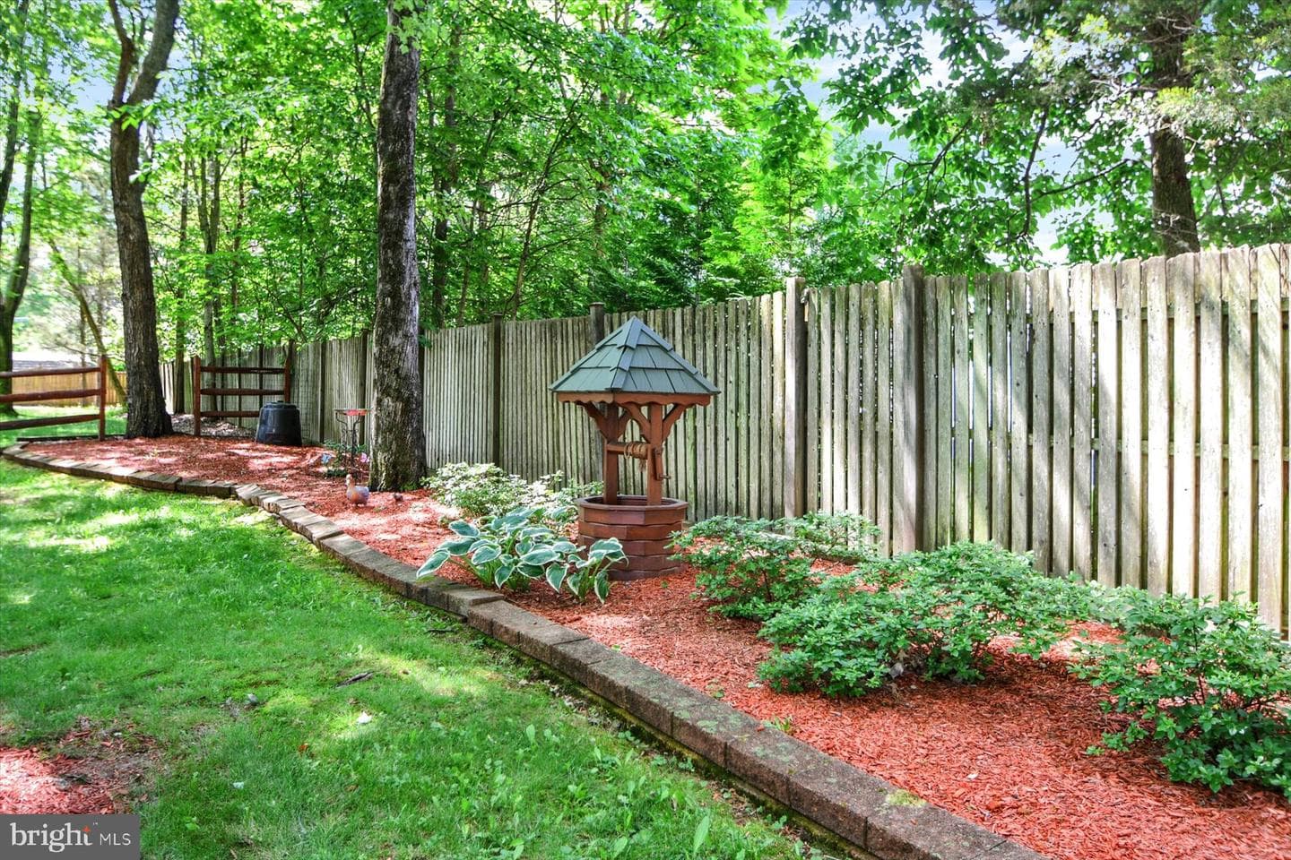 106 Gertrude Drive photo 20