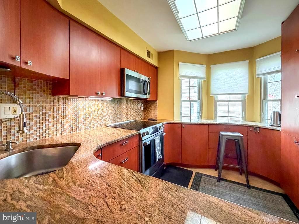 4016 Barry Court photo 17