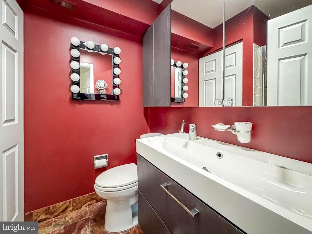 4016 Barry Court photo 27