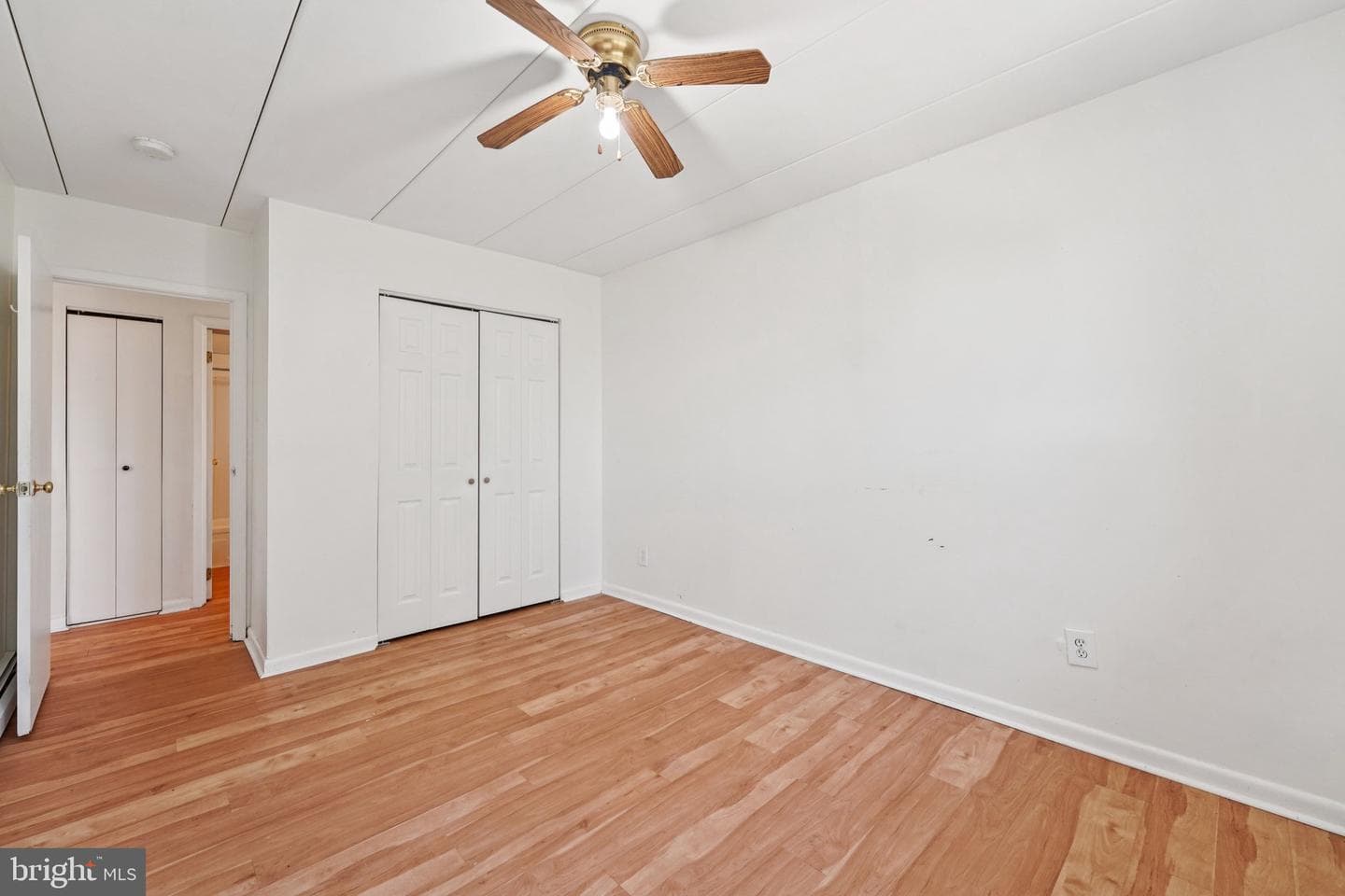1575 W Street Road #327 photo 25