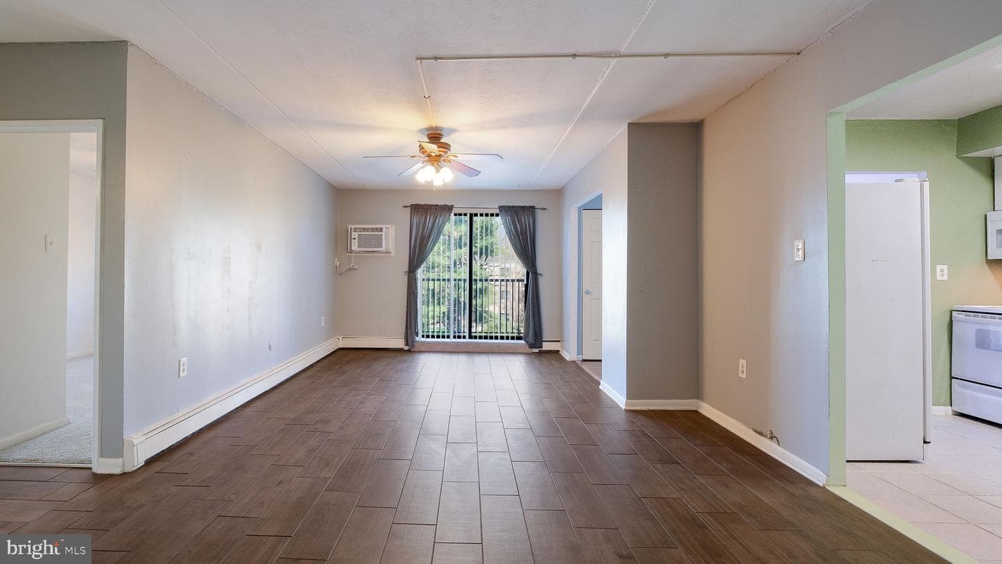 1575 W Street Road #537 photo 8