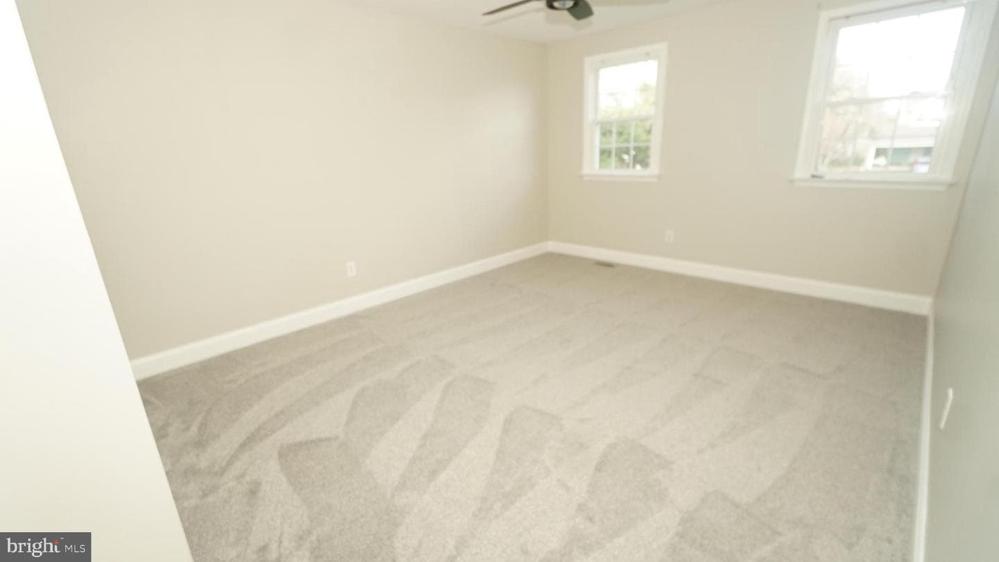 215 Durham Court photo 22