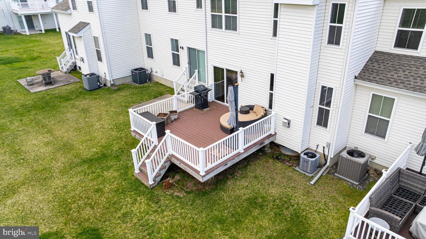211 Barness Lane photo 24