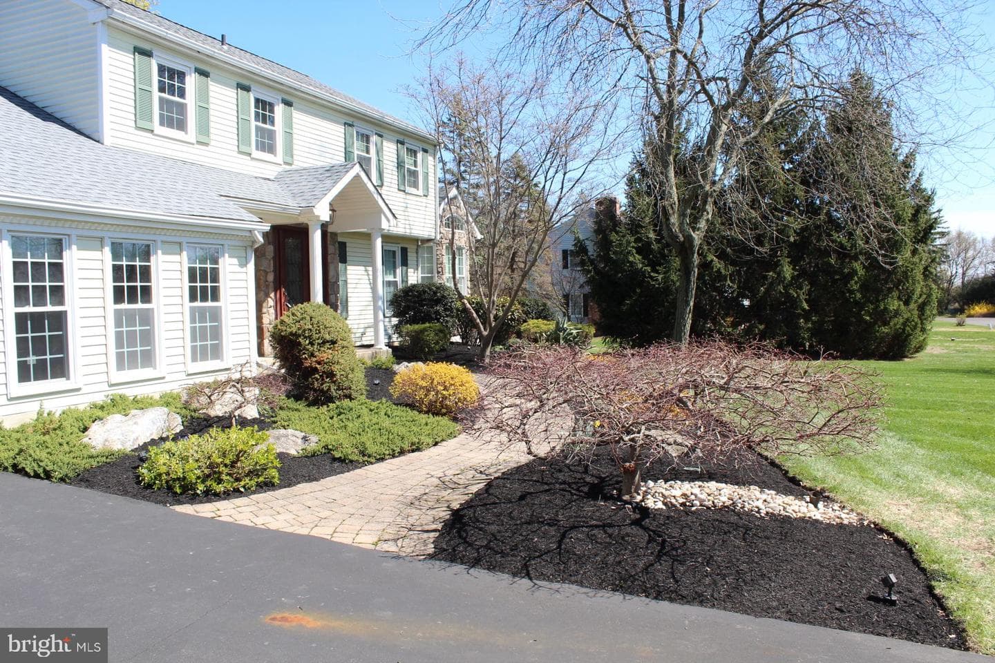 6 Tiffany Drive photo 15