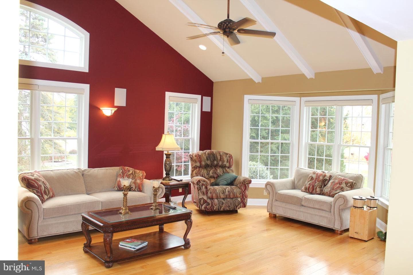6 Tiffany Drive photo 24