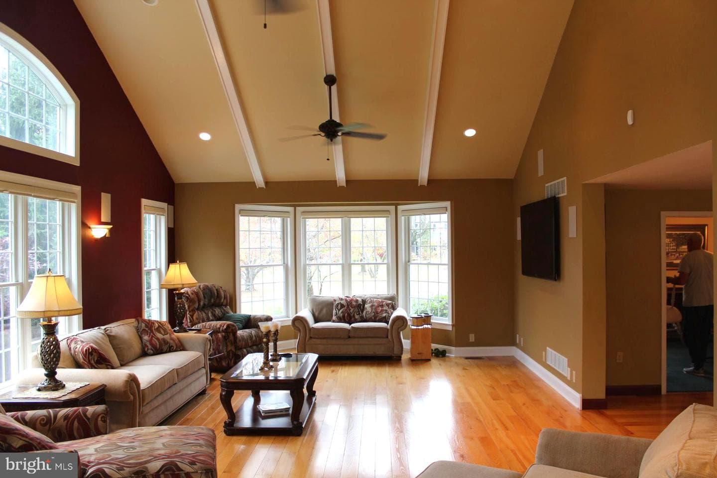 6 Tiffany Drive photo 26