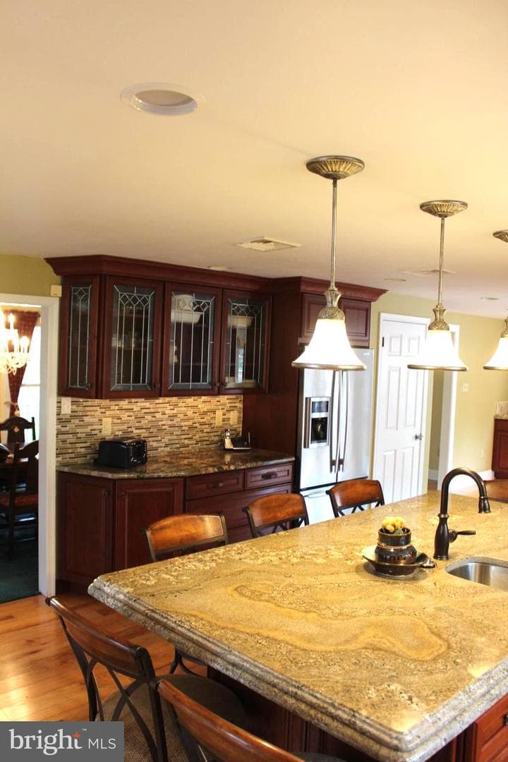 6 Tiffany Drive photo 31